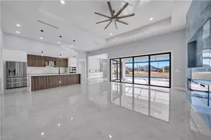 10 SW 35th Ave, Cape Coral, FL 33991 - Photo 11