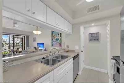 200 Lenell Rd #218, Fort Myers Beach, FL 33931 - Photo 5