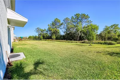 12451 Dakota Ridge Pl, Lehigh Acres, FL 33974 - Photo 25