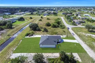 312 Pembroke St, Lehigh Acres, FL 33974 - Photo 43