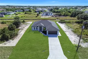 312 Pembroke St, Lehigh Acres, FL 33974 - Photo 41