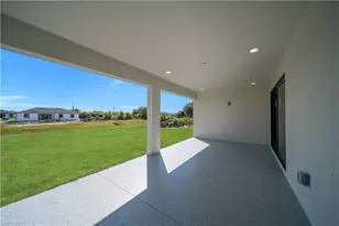 312 Pembroke St, Lehigh Acres, FL 33974 - Photo 37