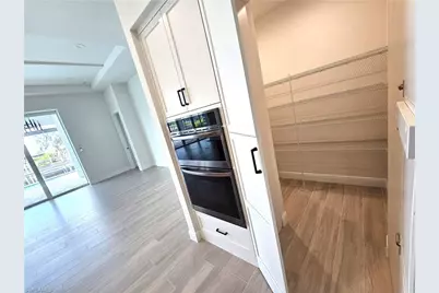 3102 SE 18th Pl, Cape Coral, FL 33904 - Photo 11