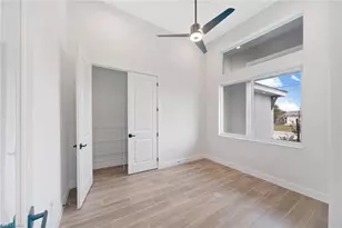 3102 SE 18th Pl, Cape Coral, FL 33904 - Photo 5