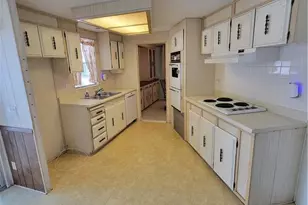 573 Hogan Dr, North Fort Myers, FL 33903 - Photo 11