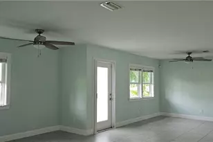 1626 Grace Ave, Fort Myers, FL 33901 - Photo 3