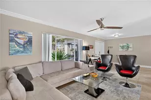 219 SE 1st Pl, Cape Coral, FL 33990 - Photo 5