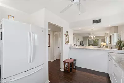 2079 Barkeley Ln #24, Fort Myers, FL 33907 - Photo 7