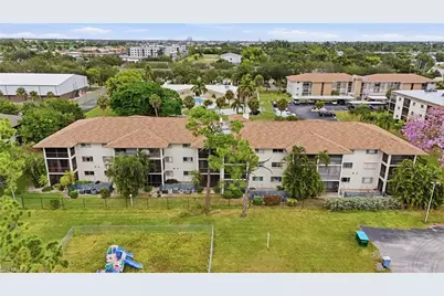 2079 Barkeley Ln #24, Fort Myers, FL 33907 - Photo 31