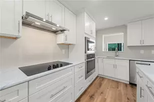 1610 Middle Gulf Dr, Sanibel, FL 33957 - Photo 13