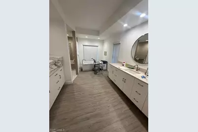 15700 Kilmarnock Dr, Fort Myers, FL 33912 - Photo 5