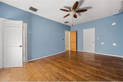 12430 McGregor Blvd, Fort Myers, FL 33919 - Photo 21