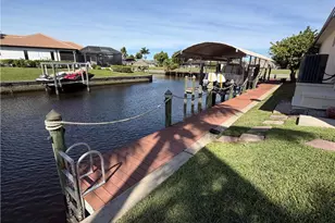 2501 SE 19th Pl, Cape Coral, FL 33904 - Photo 25