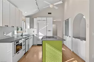 4400 Gulf Pines Dr, Sanibel, FL 33957 - Photo 15