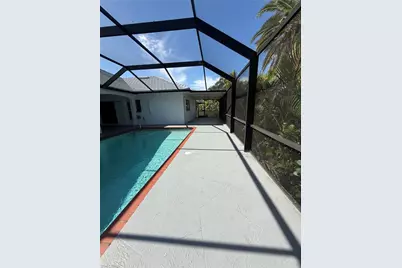 711 SE 33rd Ter, Cape Coral, FL 33904 - Photo 9