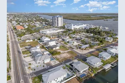 311 Bayland Rd, Fort Myers Beach, FL 33931 - Photo 9