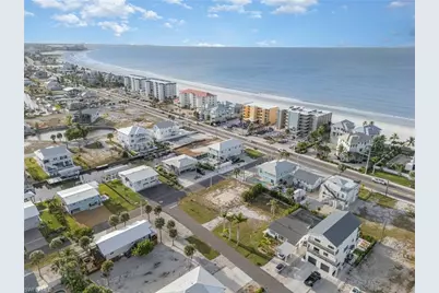 311 Bayland Rd, Fort Myers Beach, FL 33931 - Photo 13