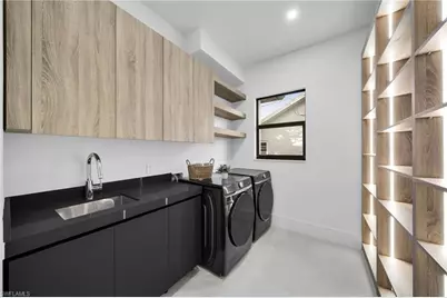 3829 SW 20th Ave, Cape Coral, FL 33914 - Photo 17