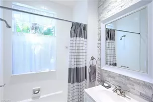 133 Colonade Cir, Naples, FL 34103 - Photo 5