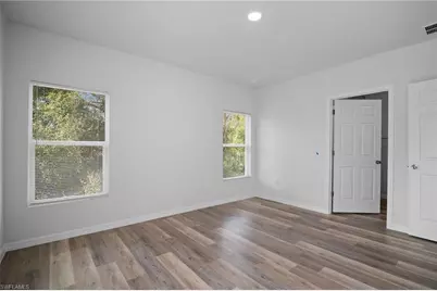 942 Sunrise Blvd, Lehigh Acres, FL 33974 - Photo 21