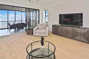 11600 Court of Palms, Fort Myers, FL 33908 - Photo 5