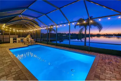 401 NE 19th Pl, Cape Coral, FL 33909 - Photo 1