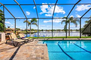 401 NE 19th Pl, Cape Coral, FL 33909 - Photo 27