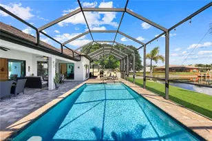 401 NE 19th Pl, Cape Coral, FL 33909 - Photo 29