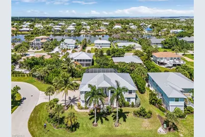 3351 Barra Cir, Sanibel, FL 33957 - Photo 37