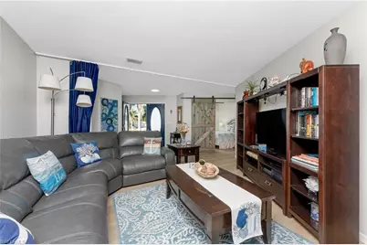 2124 SW 49th Ter, Cape Coral, FL 33914 - Photo 9