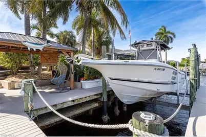 1301 SE 40th Ter, Cape Coral, FL 33904 - Photo 25