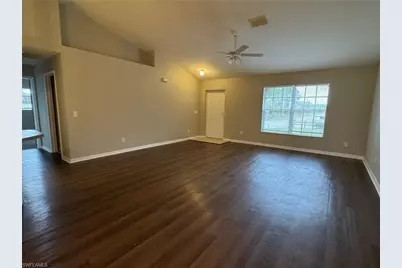 1010 Candlelight Dr, Lehigh Acres, FL 33974 - Photo 3