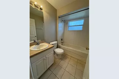 1010 Candlelight Dr, Lehigh Acres, FL 33974 - Photo 15