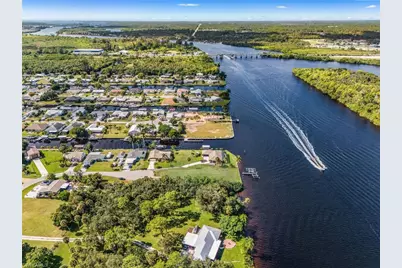 2190 River Rd, Fort Myers, FL 33905 - Photo 15