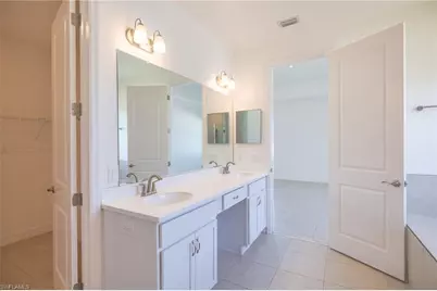223 NW 4th St, Cape Coral, FL 33993 - Photo 11