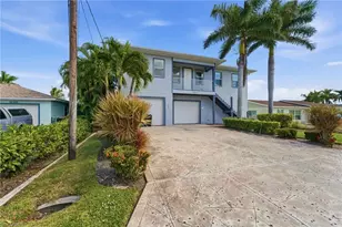 12304 Boat Shell Dr, Matlacha Isles, FL 33991 - Photo 3