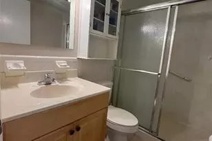 2210 Croton Ct, Lehigh Acres, FL 33936 - Photo 7