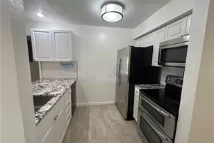 1228 SE 24th Ave, Cape Coral, FL 33990 - Photo 5