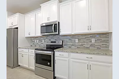 4217 Bloomfield St, Fort Myers, FL 33916 - Photo 5