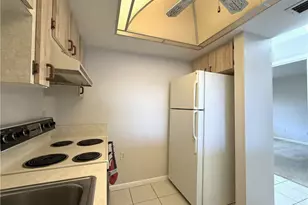 131 SW 47th Terrace, Cape Coral, FL 33914 - Photo 7