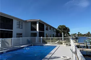 131 SW 47th Terrace, Cape Coral, FL 33914 - Photo 29