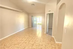 1004 SE 24th Ave, Cape Coral, FL 33990 - Photo 9