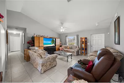 309 SW 29th St, Cape Coral, FL 33914 - Photo 3