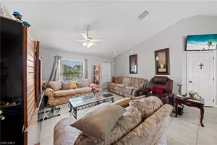 309 SW 29th St, Cape Coral, FL 33914 - Photo 5