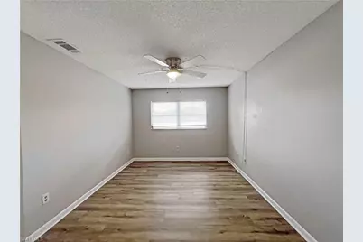 6635 Warwick Cir #8, Fort Myers, FL 33919 - Photo 17