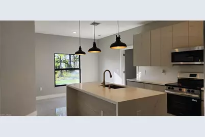 746 Courtland Ave S, Lehigh Acres, FL 33974 - Photo 11