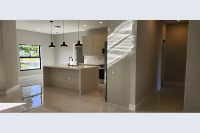 746 Courtland Ave S, Lehigh Acres, FL 33974 - Photo 9