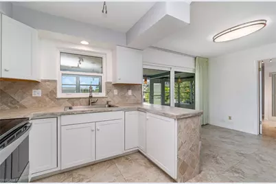 3106 SE 18th Pl, Cape Coral, FL 33904 - Photo 11