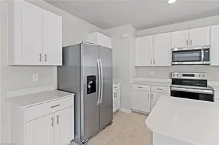 1150 Brooklands Dr, Fort Myers, FL 33905 - Photo 7