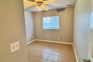 2451 Daniel Ave N, Lehigh Acres, FL 33971 - Photo 9